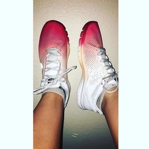 N I K E • FREE 3.0